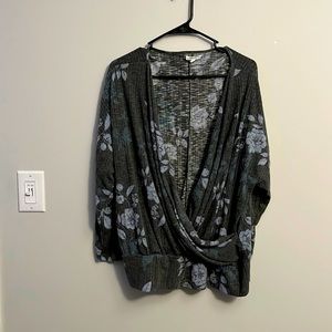 Maurices long sleeve over shirt, size 1x, lightly worn